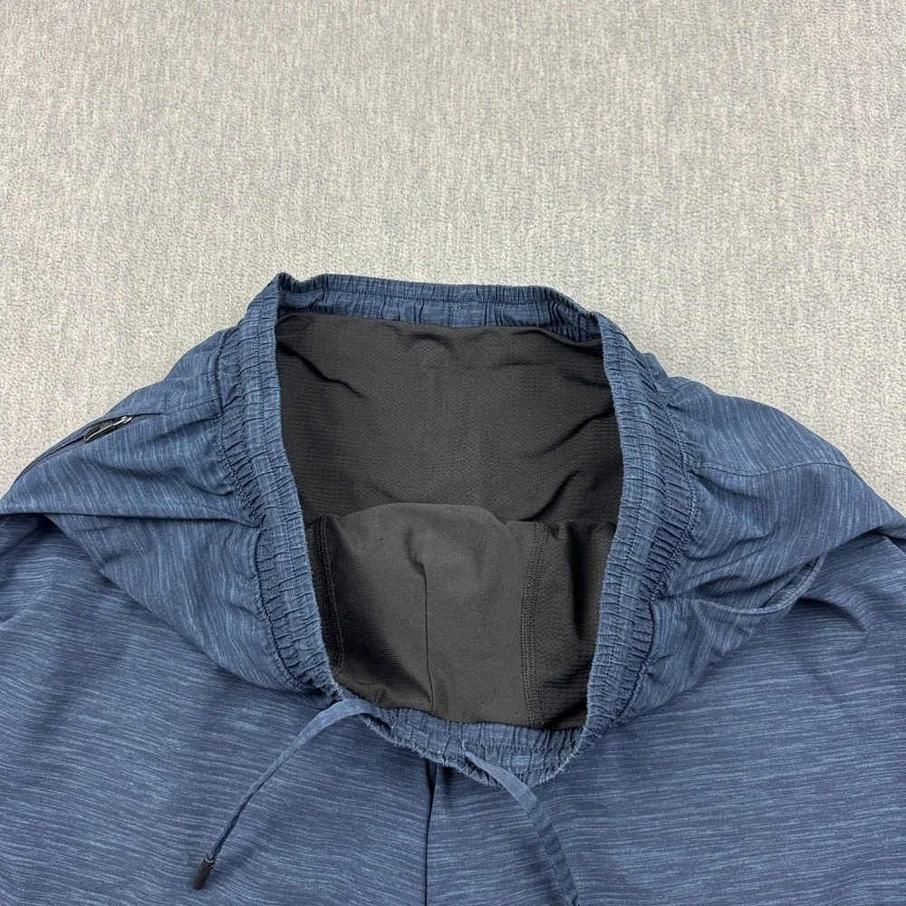 Lululemon Shorts Mens‎ Medium Blue Pace Breaker Out Of Mind Liner 9